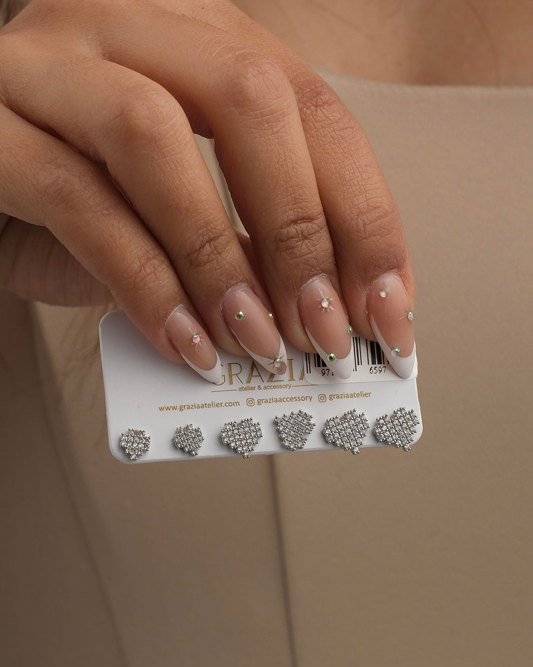Silver Piksel Kalp Gümüş İğne Altılı Küpe